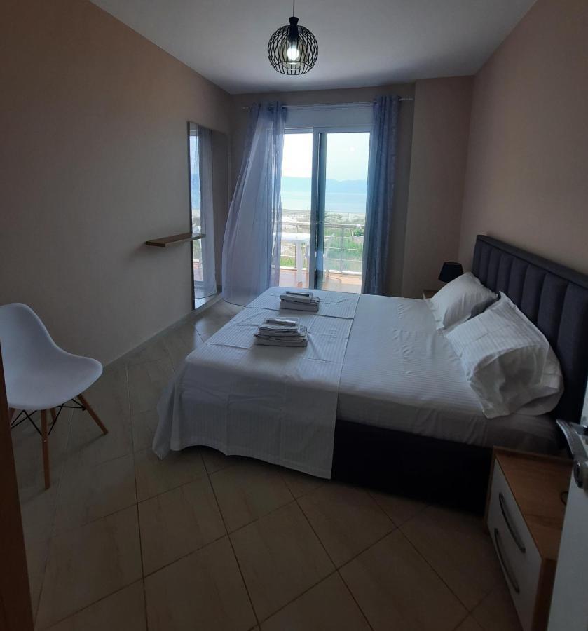 Antea Apartment 3 Вльора Екстер'єр фото